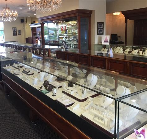 jewelry stores in grand rapids.